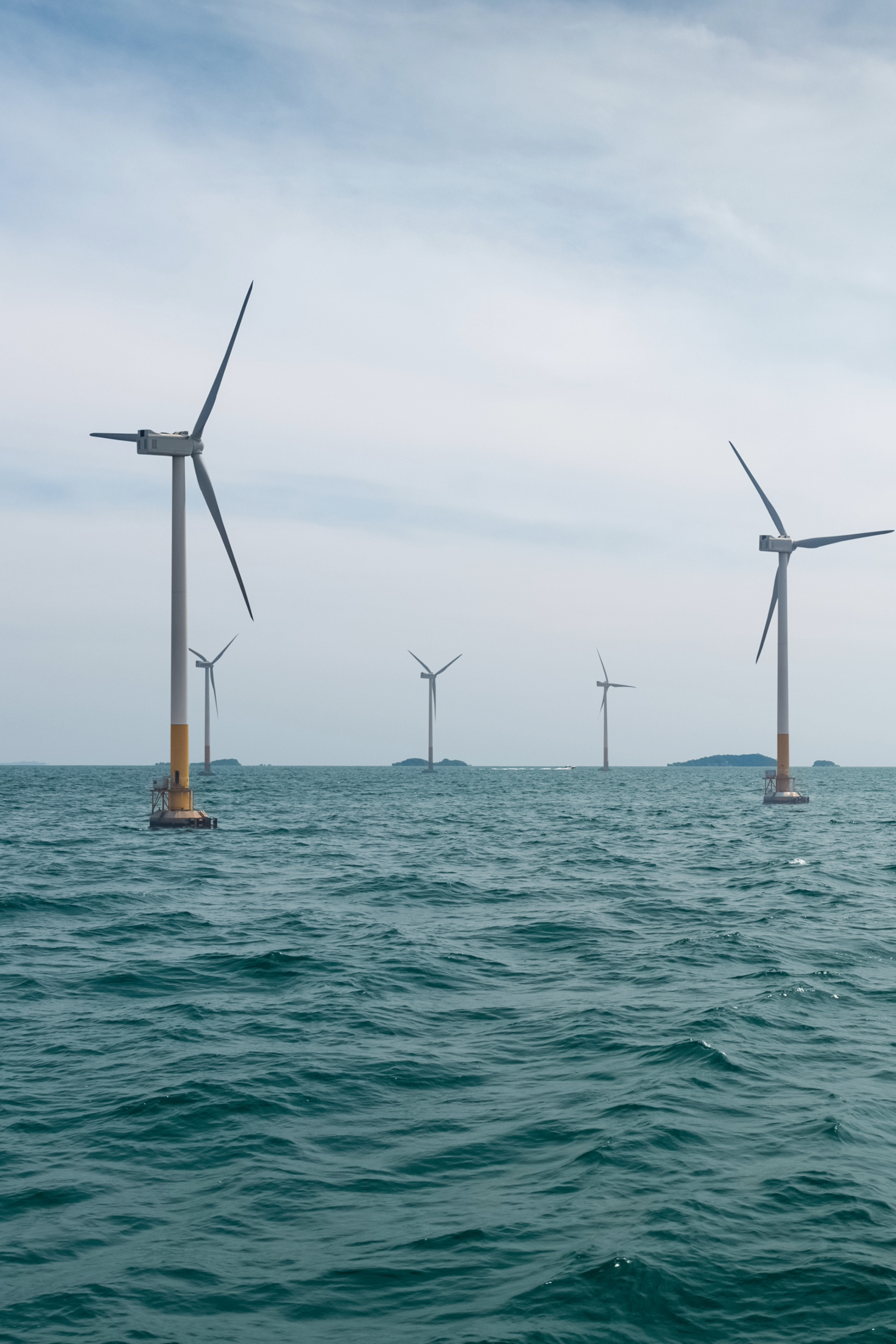 Offshore wind turbine